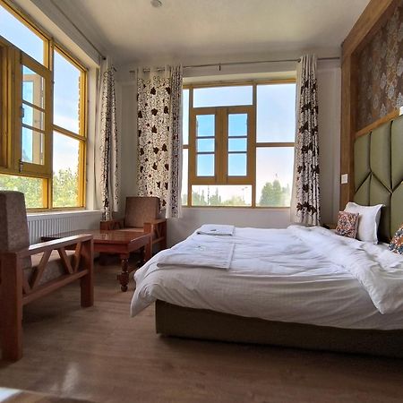 Gulmarg Gs Residency Hotel Eksteriør bilde